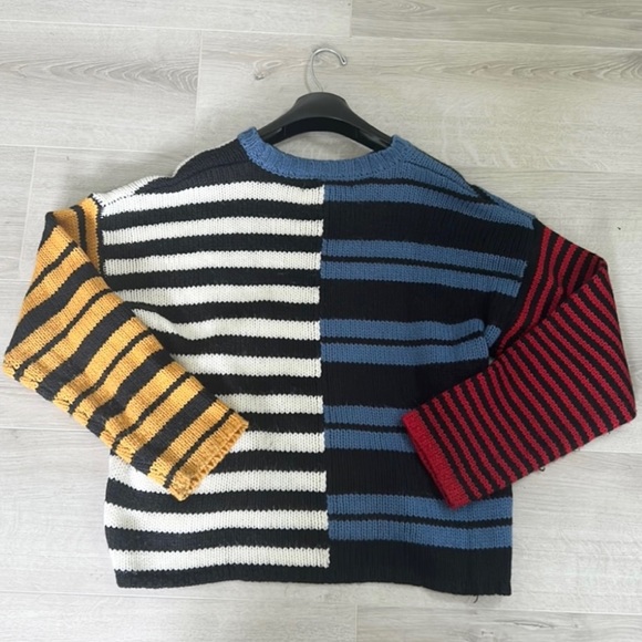 Forever 21 Multicolor Crewneck Sweater - Picture 1 of 5